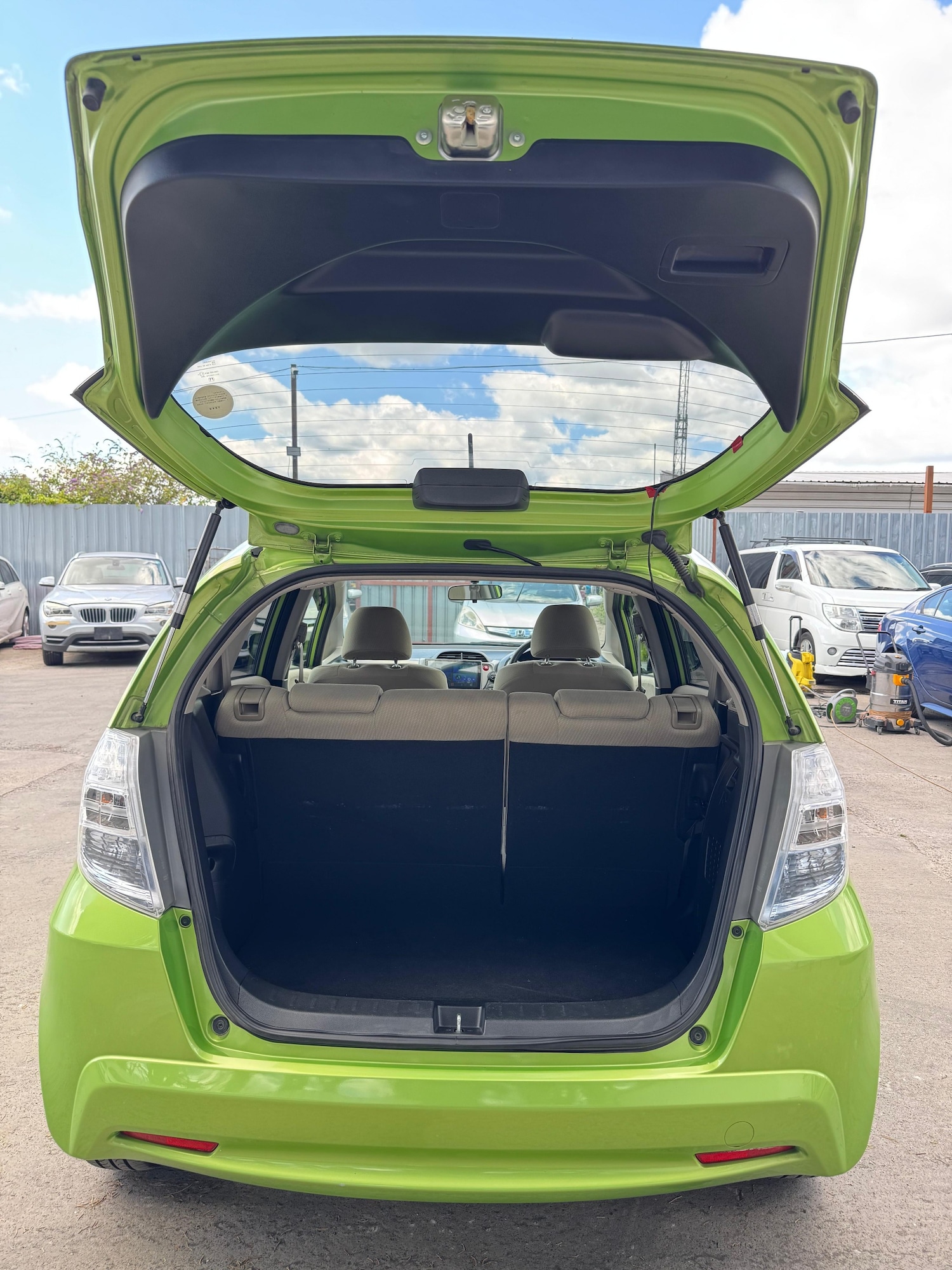 Vehicle 19