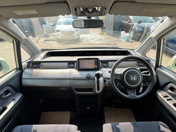 Used Honda Stepwagon 2008 for sale - 76171013: Photo 18