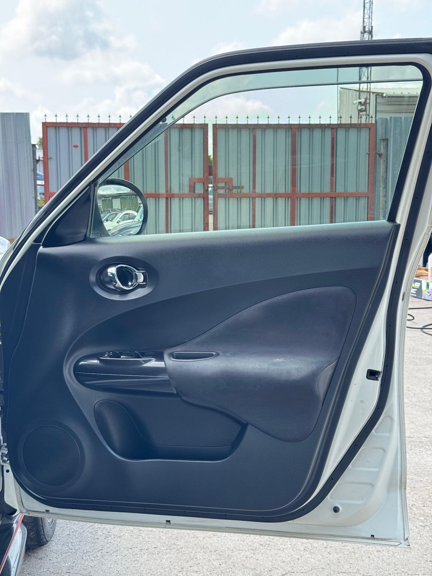 Used Nissan Juke 2014 for sale - 76064724: Photo 25