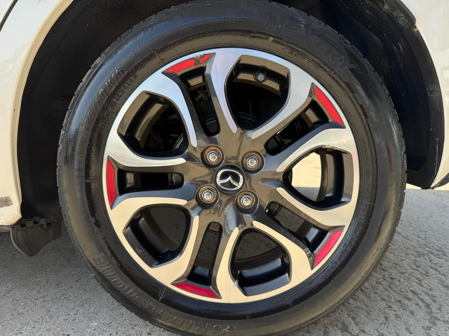 Used Mazda Demio 2014 for sale - 76672524: Photo 33