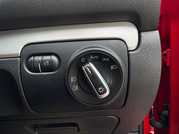 Used Volkswagen Golf 2012 for sale - 76274871: Photo 24