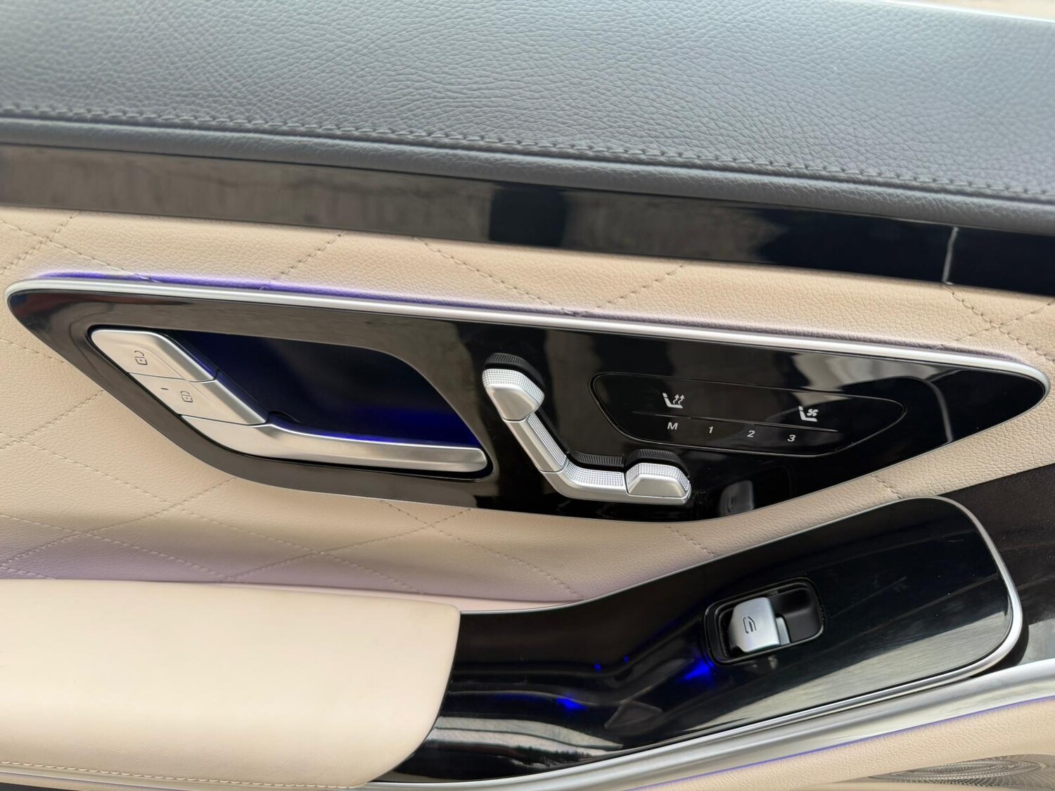 Used Mercedes-Benz S Class 2023 for sale - 78172119: Photo 35