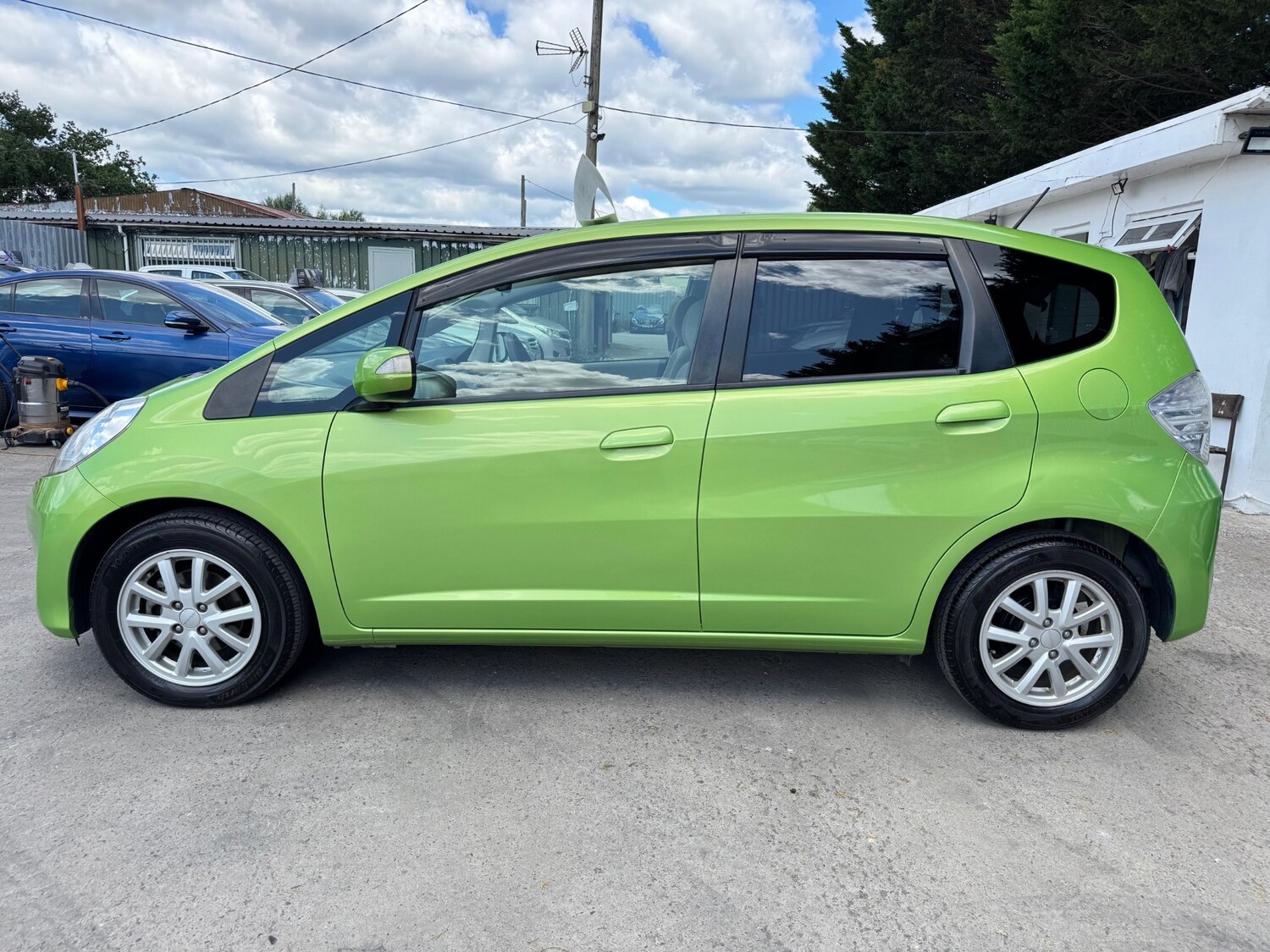 Vehicle 6