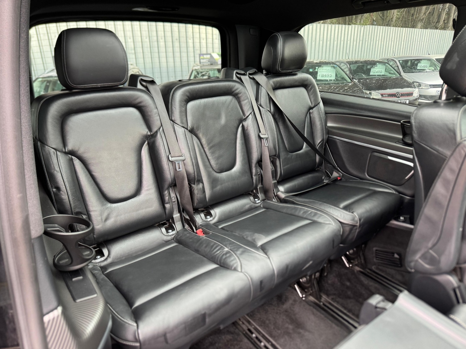 Used Mercedes-Benz V-Class 2017 for sale - 76097114: Photo 19