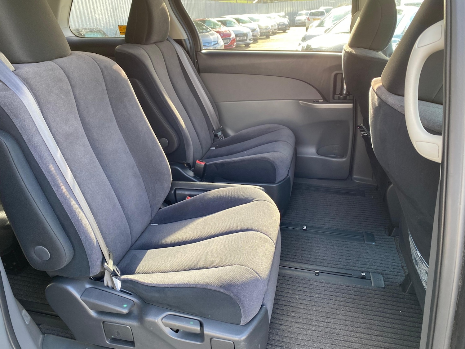 Used Toyota Estima 2010 for sale - 78048831: Photo 16