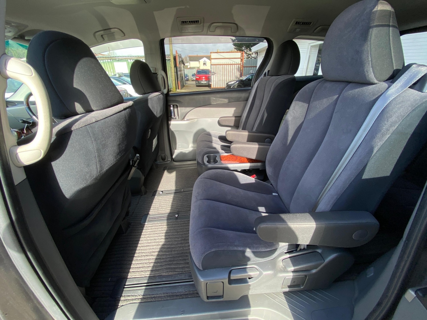 Used Toyota Estima 2010 for sale - 78048831: Photo 33