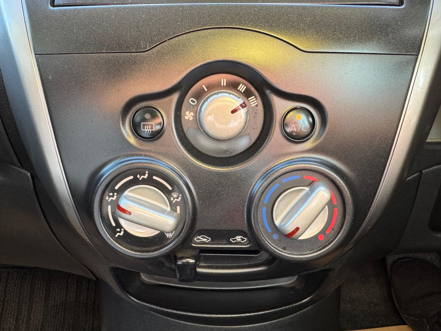 Used Nissan Note 2013 for sale - 76090013: Photo 20