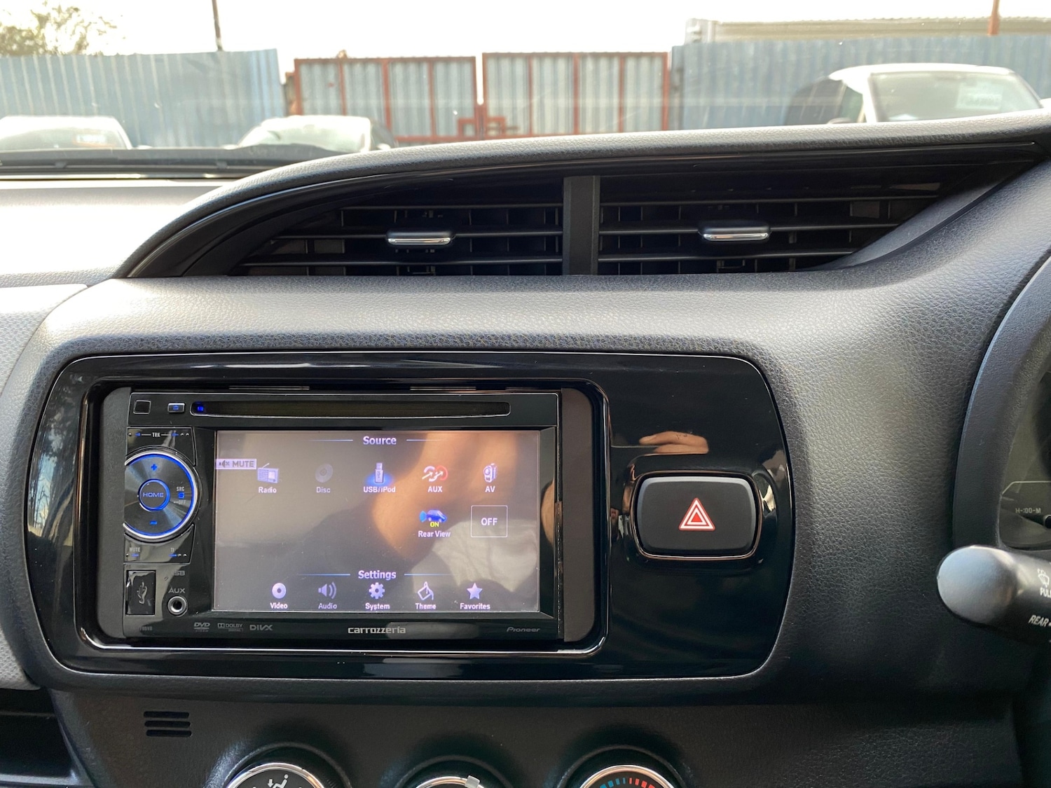 Used Toyota Vitz 2015 for sale - 77333059: Photo 19