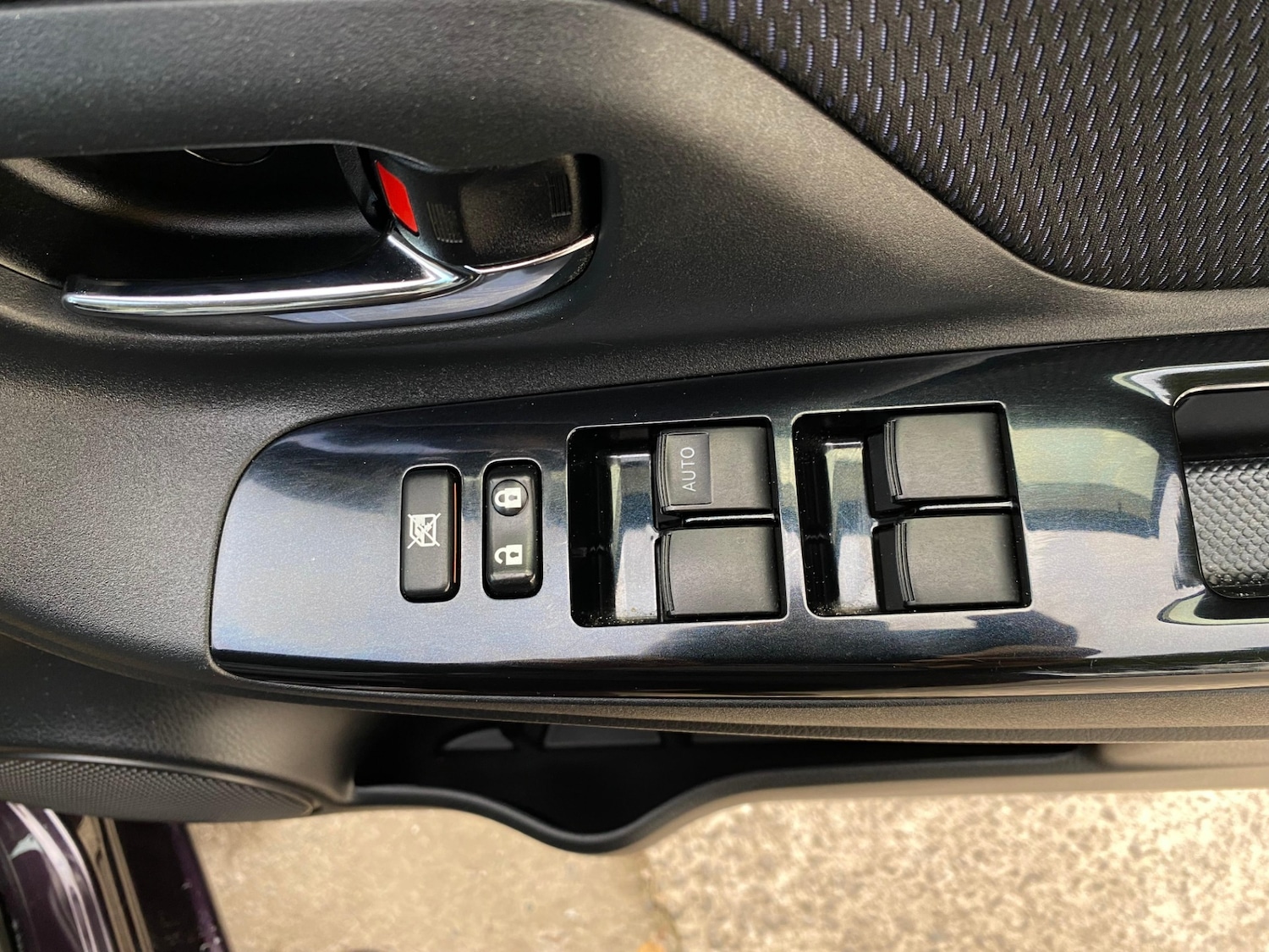 Used Toyota Vitz 2015 for sale - 77333059: Photo 23