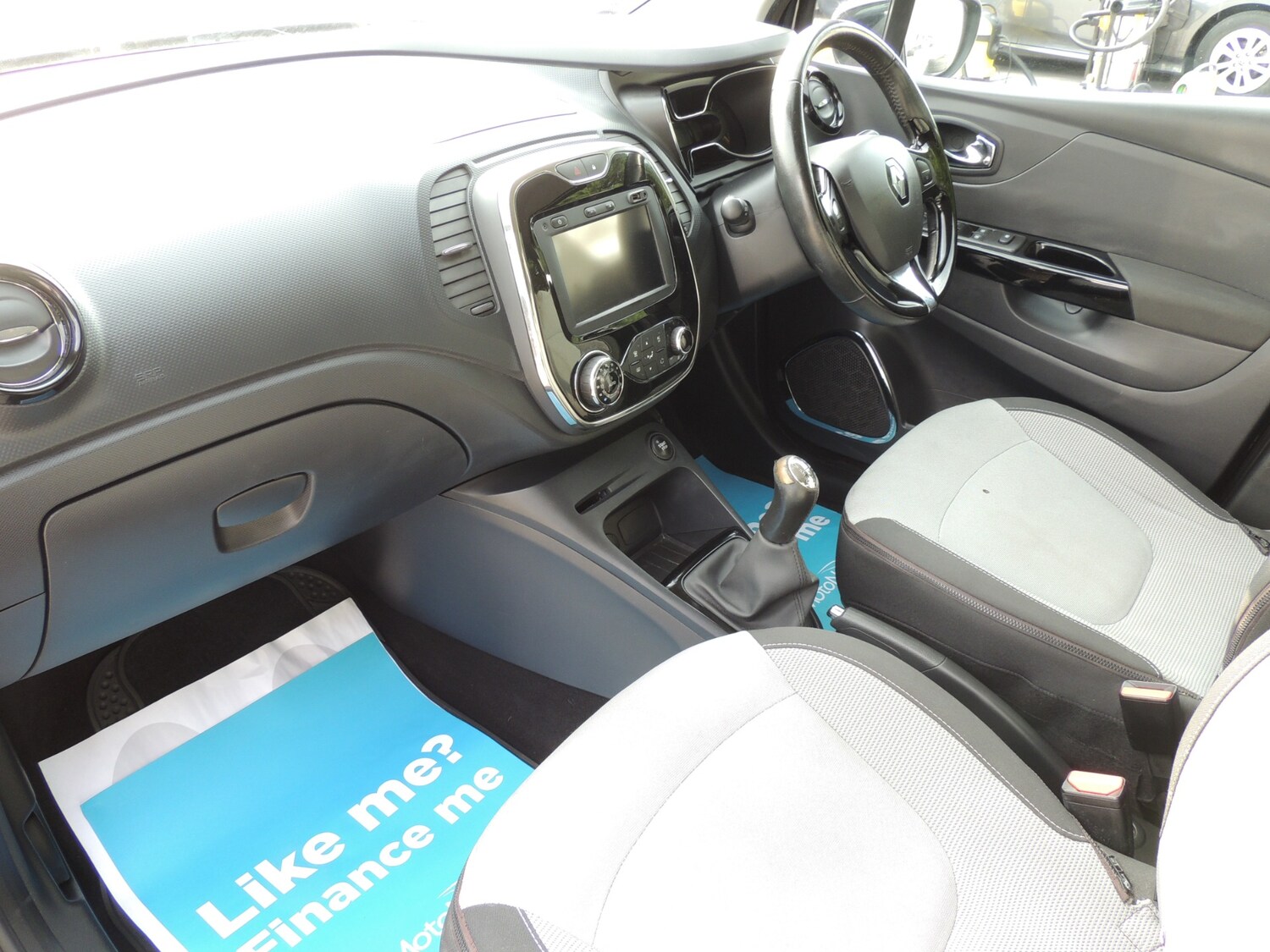 Used Renault Captur 2013 for sale - 76143290: Photo 30