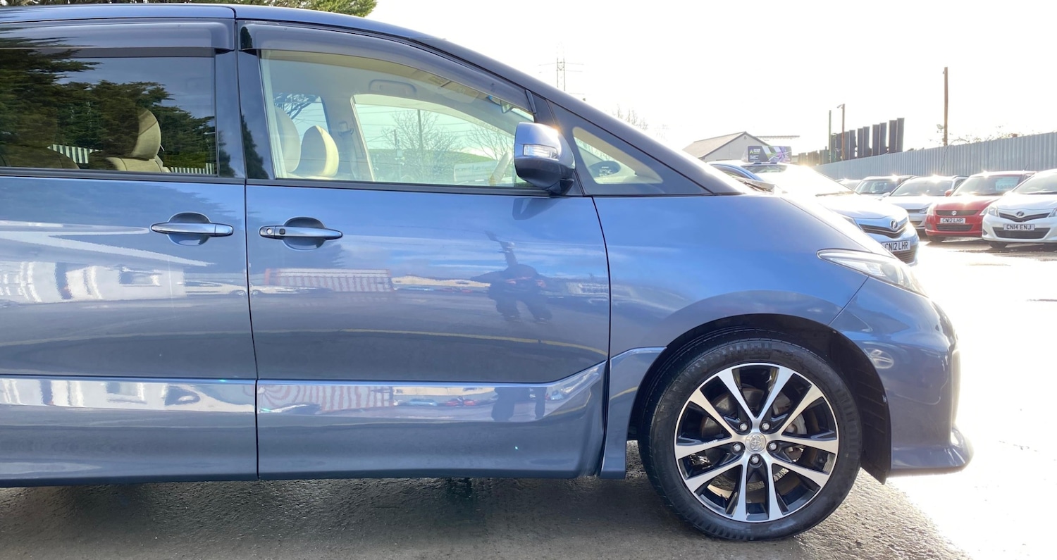 Used Toyota Estima 2026 for sale - 77393676: Photo 4