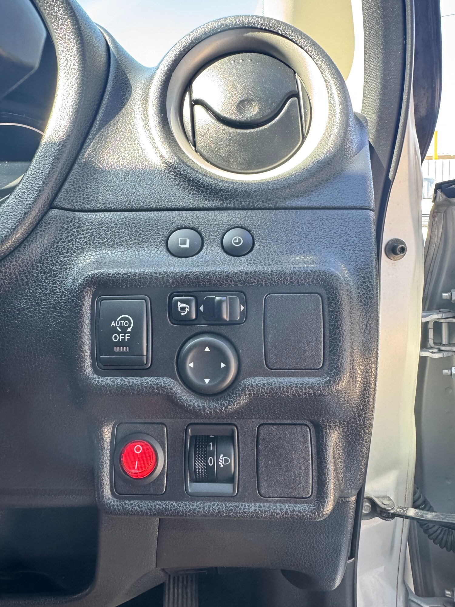 Used Nissan Note 2014 for sale - 76116664: Photo 24