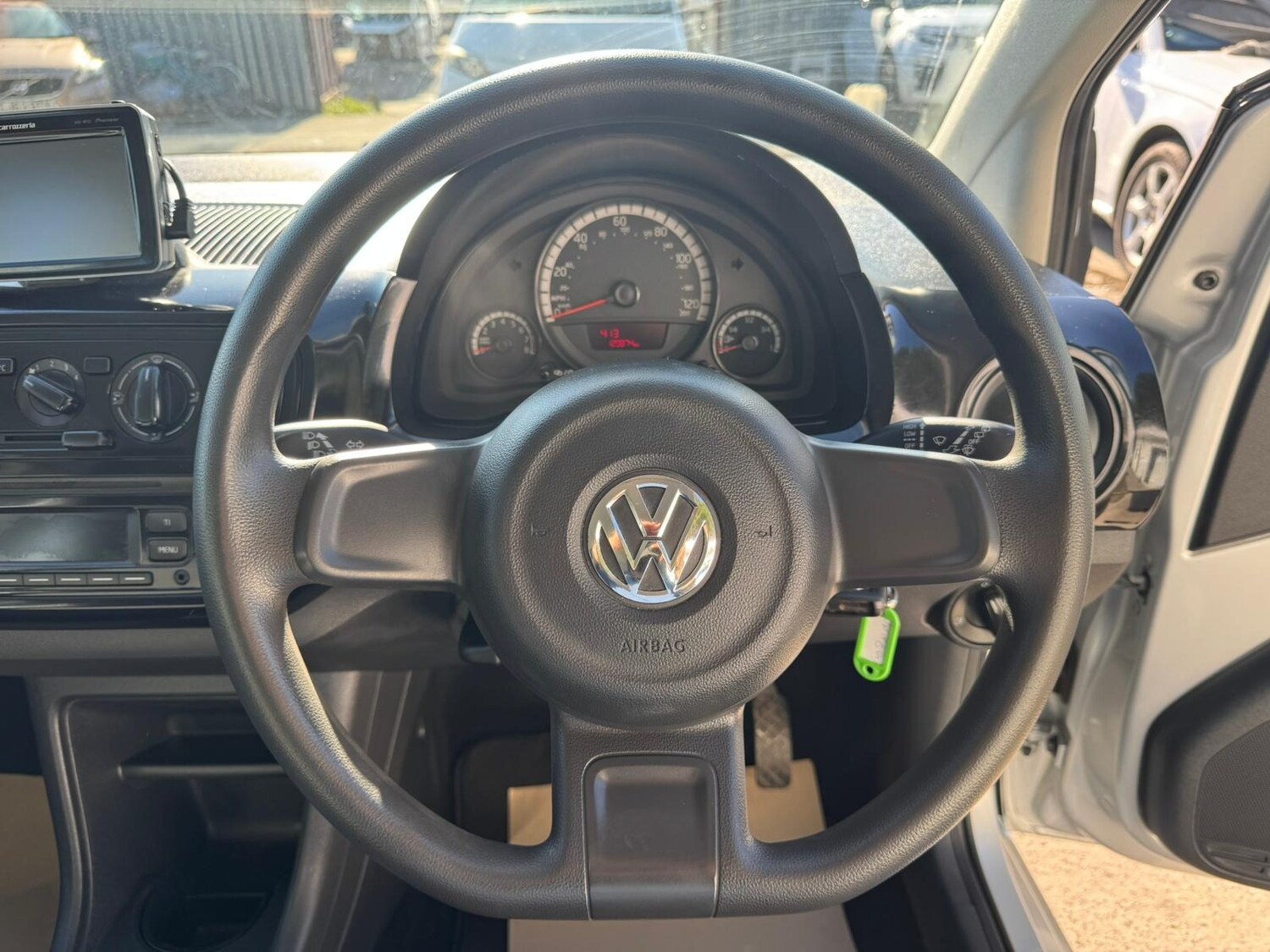 Used Volkswagen up! 2013 for sale - 78090734: Photo 13