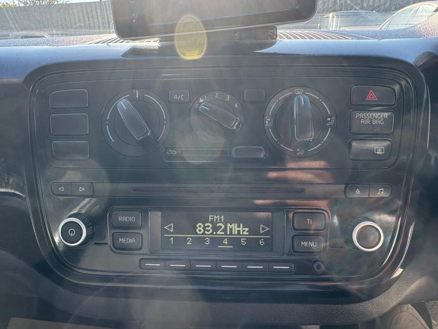 Used Volkswagen up! 2013 for sale - 78090734: Photo 15