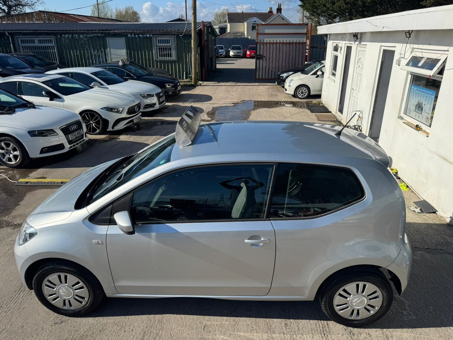 Used Volkswagen up! 2013 for sale - 78090734: Photo 29
