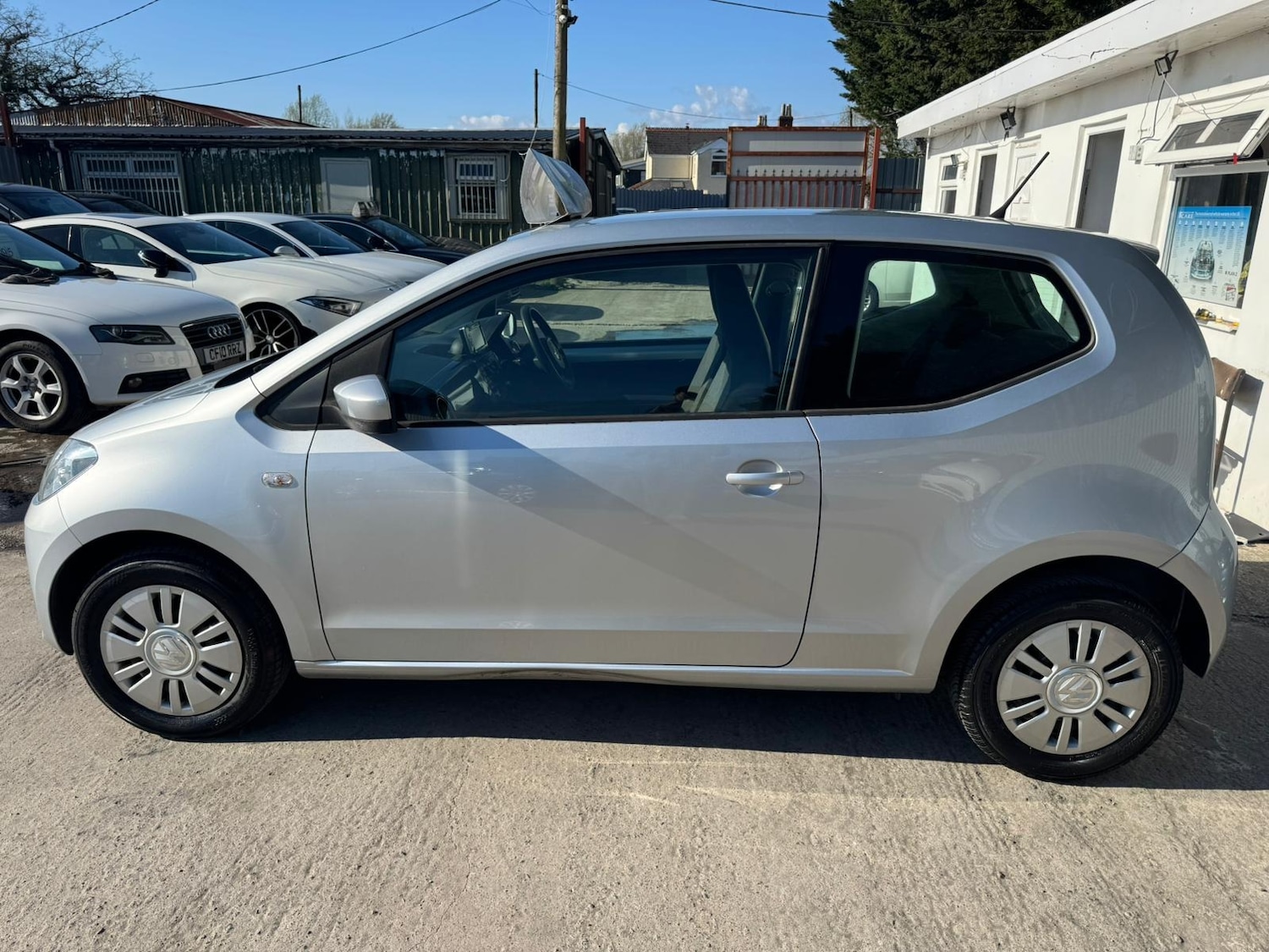 Used Volkswagen up! 2013 for sale - 78090734: Photo 6