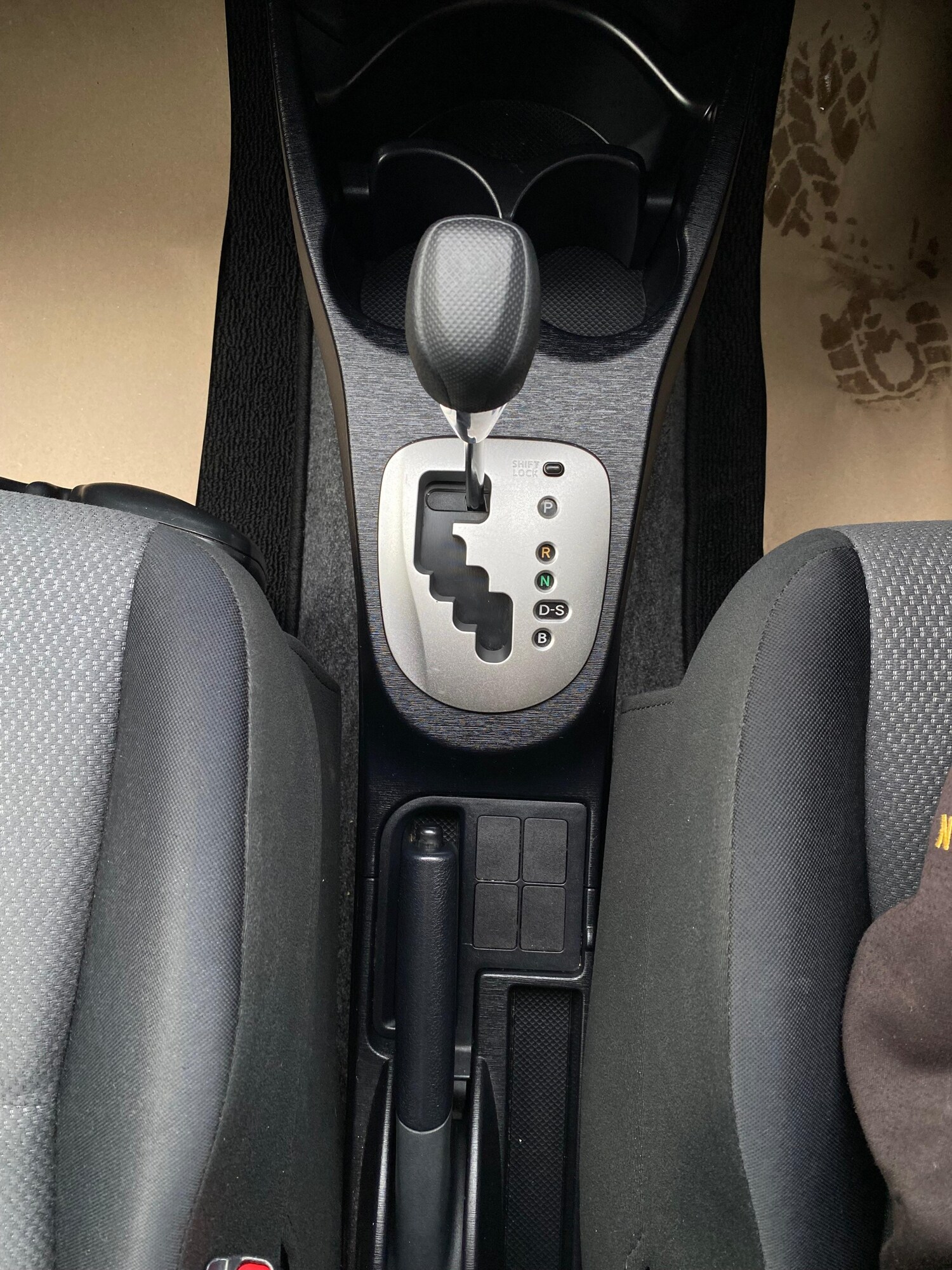 Used Toyota Vitz 2025 for sale - 78102862: Photo 22