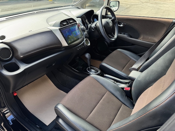 Used Honda Fit 2012 for sale - 76232007: Photo 31