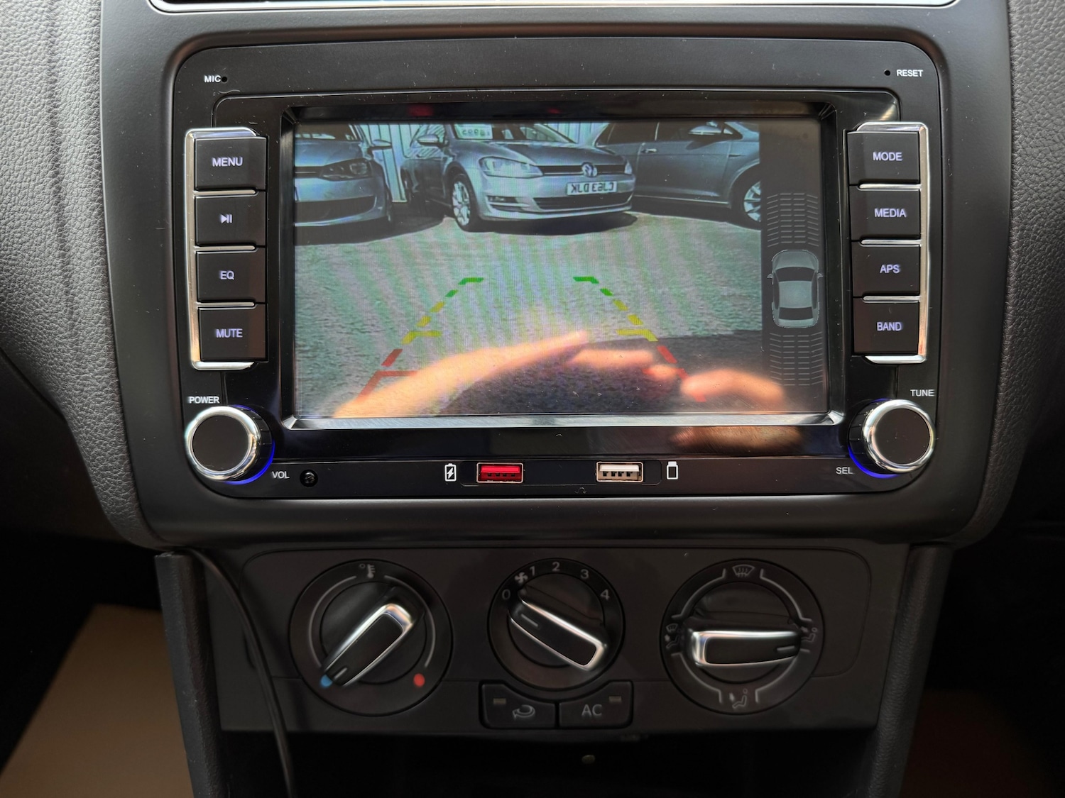 Vehicle 21