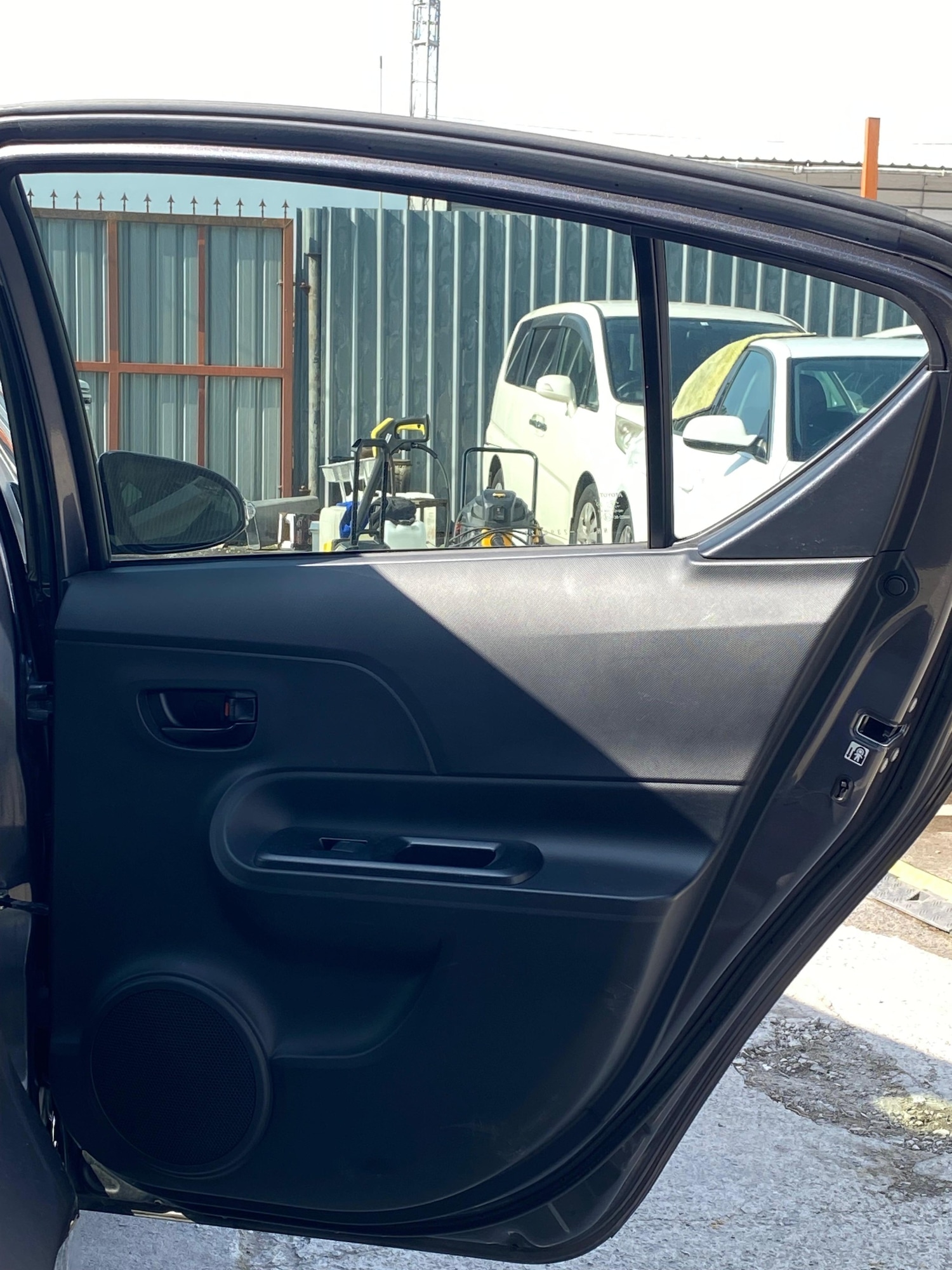 Used Toyota Aqua 2014 for sale - 78073635: Photo 25