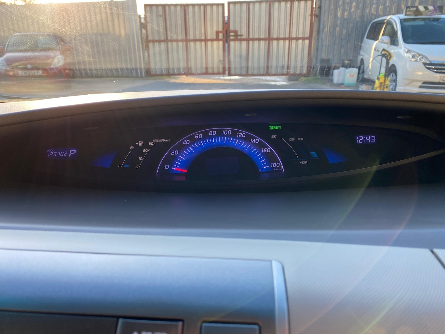 Used Toyota Estima 2025 for sale - 77525804: Photo 24