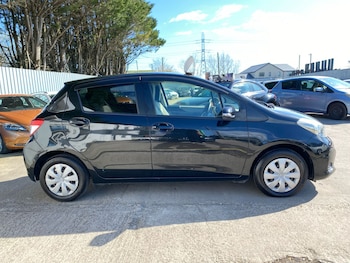 Used Toyota Vitz 2014 for sale - 78616159: Photo