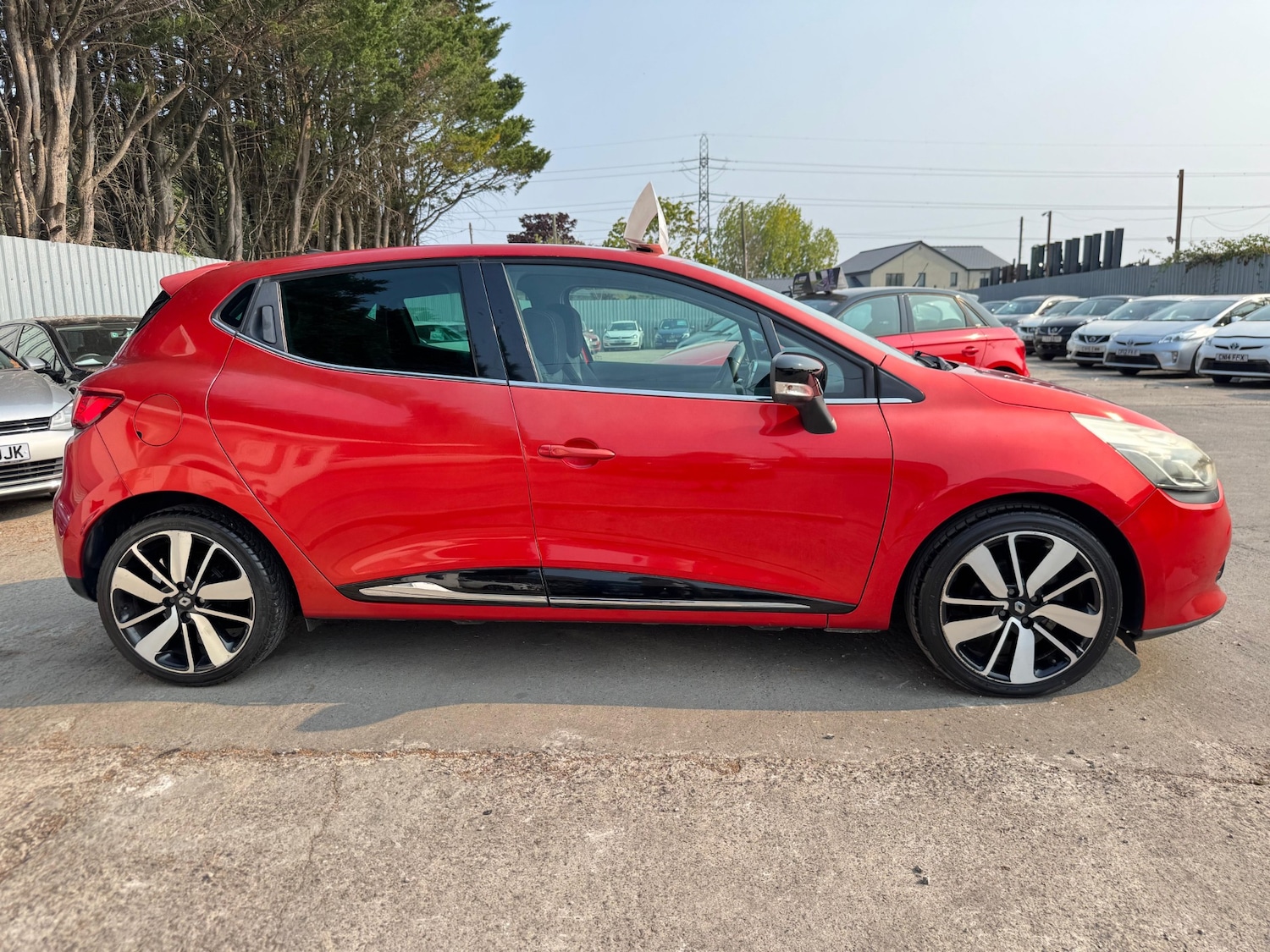 Used Renault Clio 2014 for sale - 76055591: Photo 4