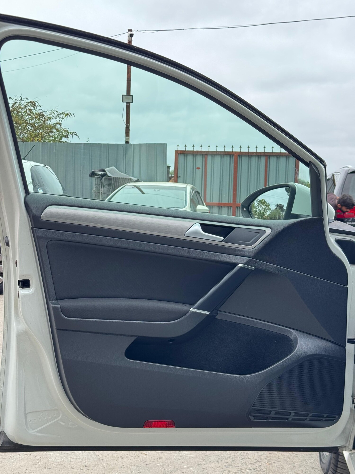 Vehicle 27