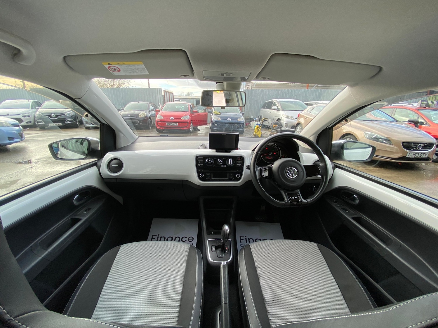 Used Volkswagen up! 2026 for sale - 78215490: Photo 16