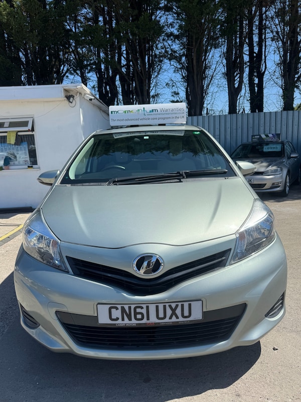 Used Toyota Vitz 2012 for sale - 76300554: Photo 35