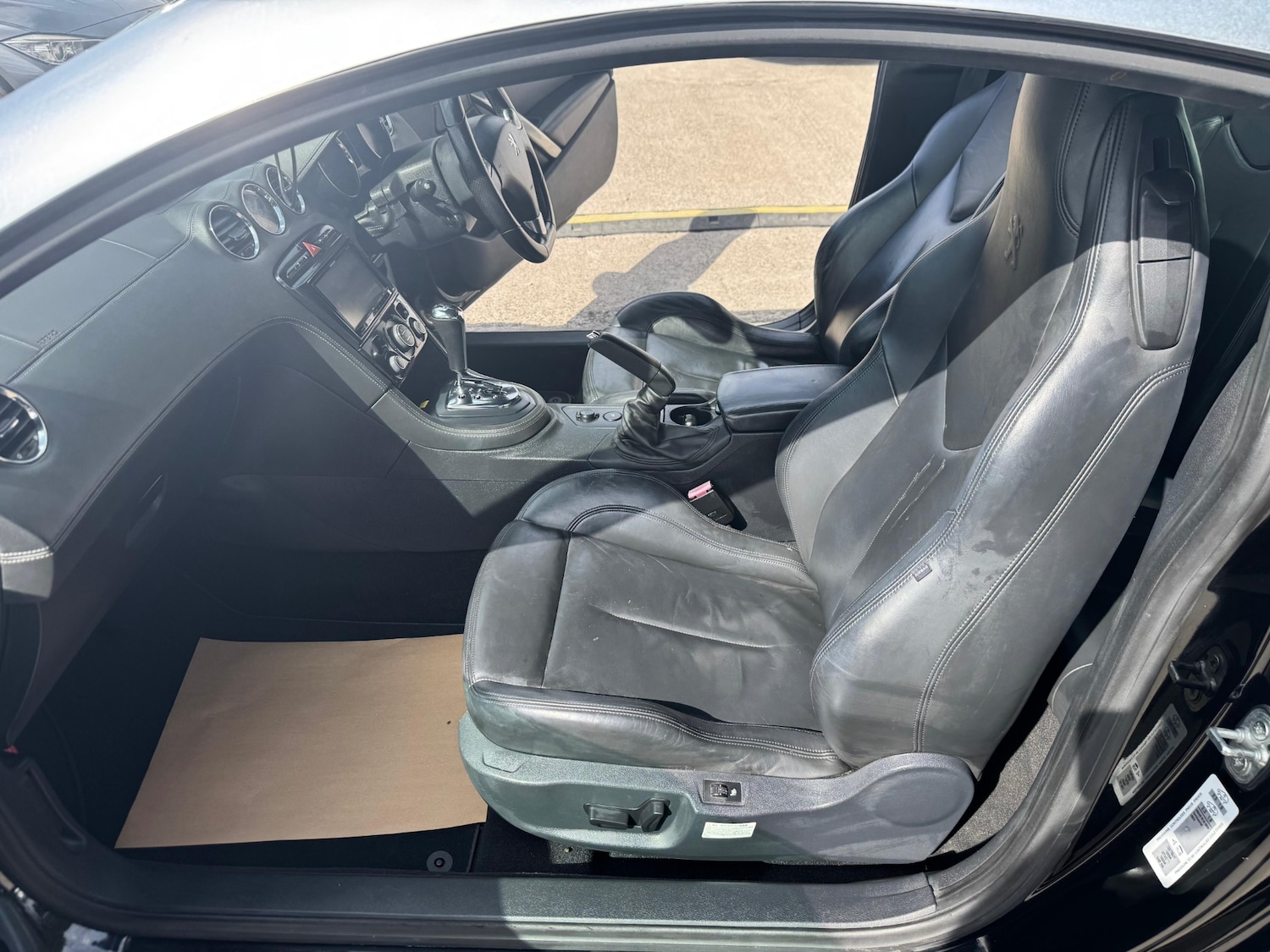 Used Peugeot RCZ 2011 for sale - 77333056: Photo 25