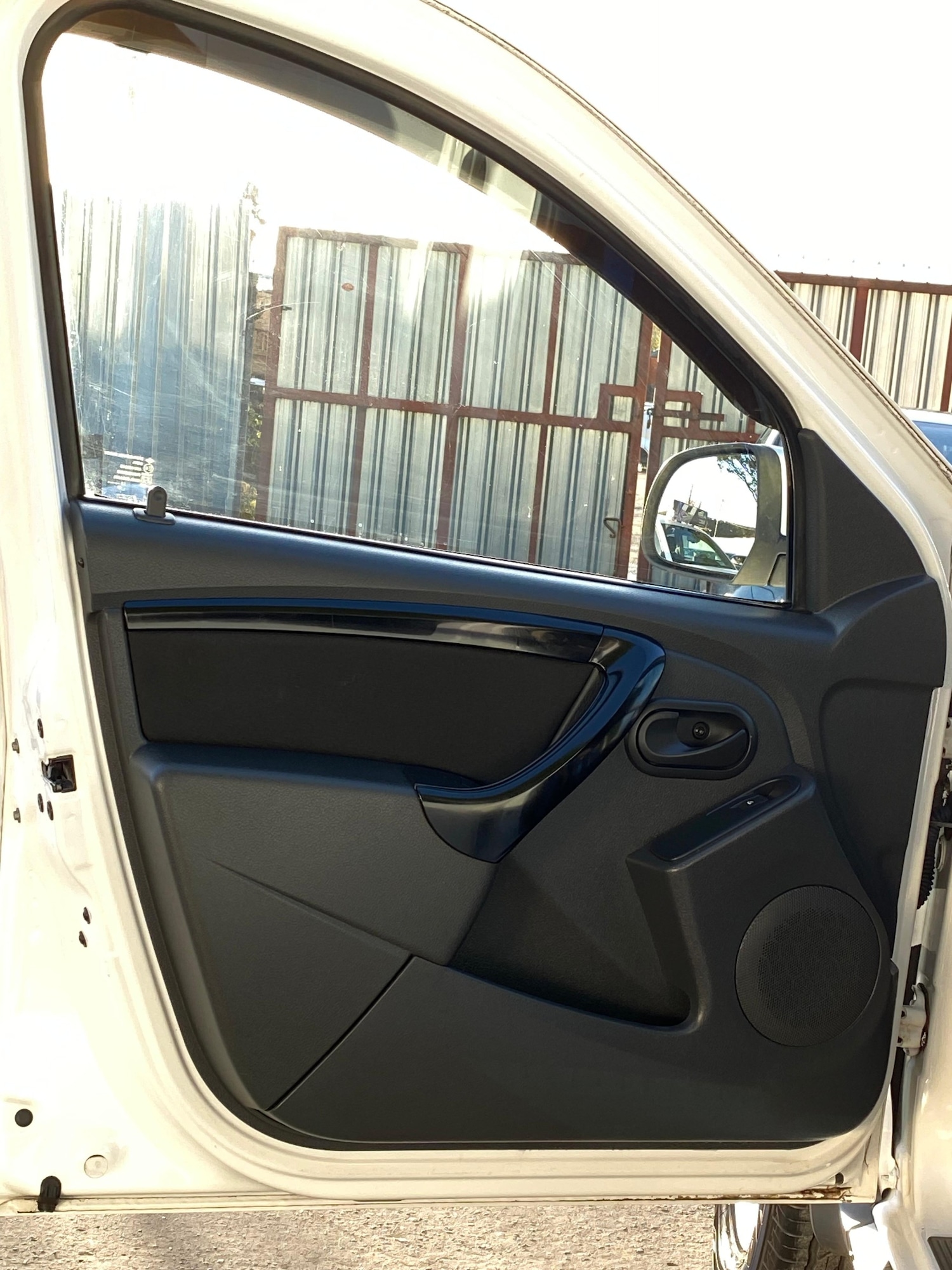 Used Dacia Duster 2014 for sale - 77092129: Photo 28