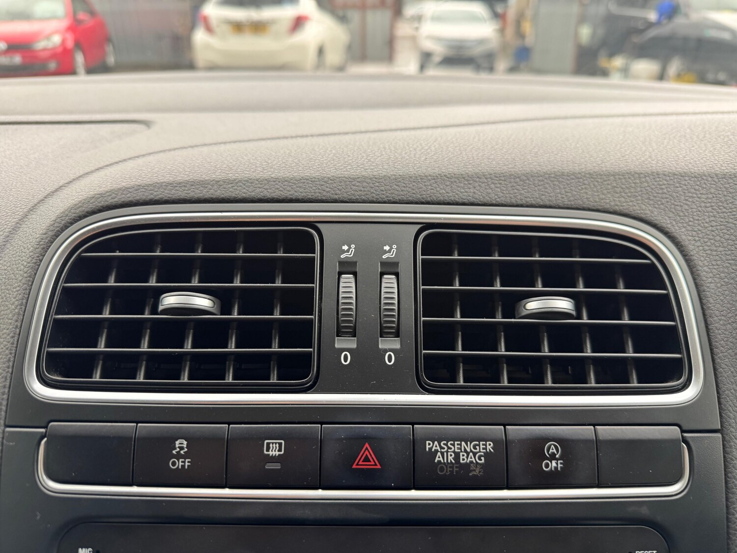 Used Volkswagen Polo 2013 for sale - 76097119: Photo 20