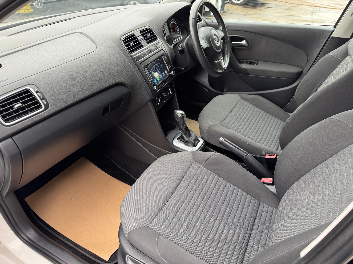 Used Volkswagen Polo 2013 for sale - 76097119: Photo 32