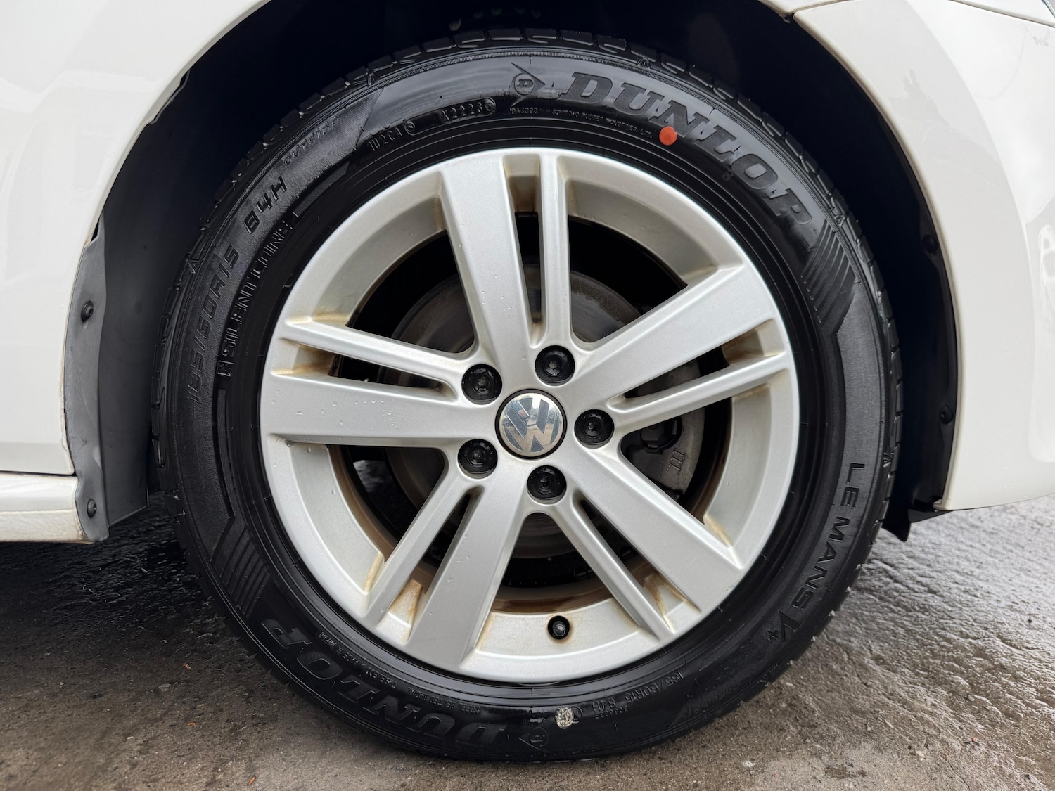 Used Volkswagen Polo 2013 for sale - 76097119: Photo 35