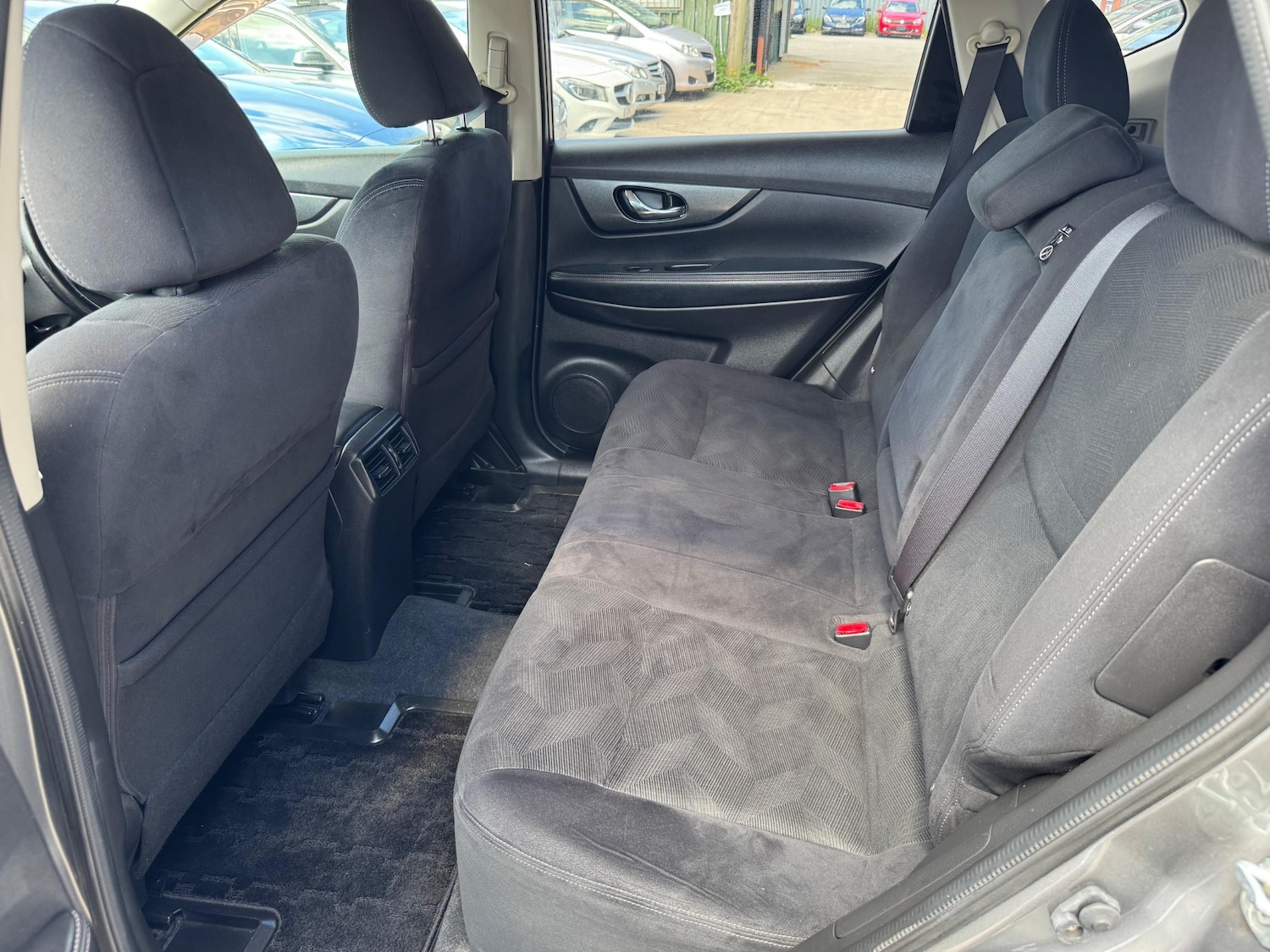 Used Nissan X-Trail 2014 for sale - 76887529: Photo 31