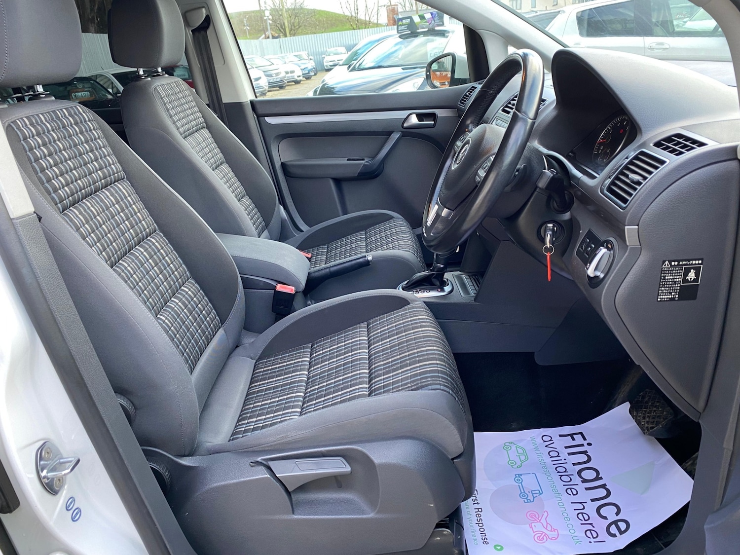 Used Volkswagen Touran 2013 for sale - 77546105: Photo 14