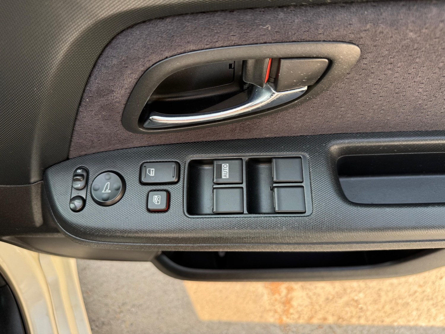 Used Honda Stepwagon 2008 for sale - 78008335: Photo 27