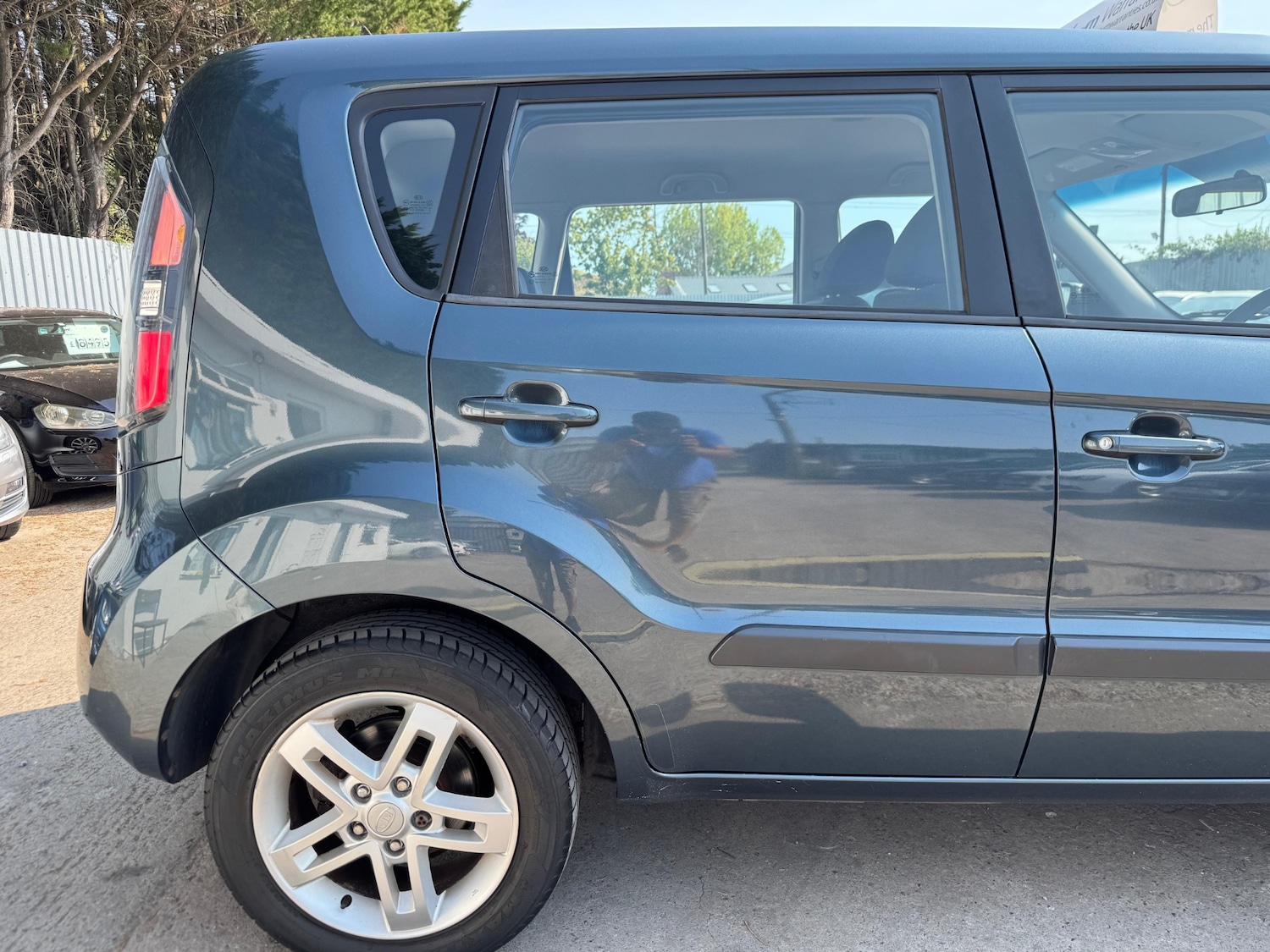 Vehicle 6