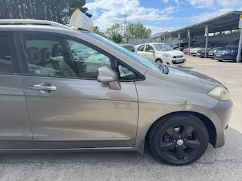 Used Honda FR-V 2008 for sale - 79088605: Photo