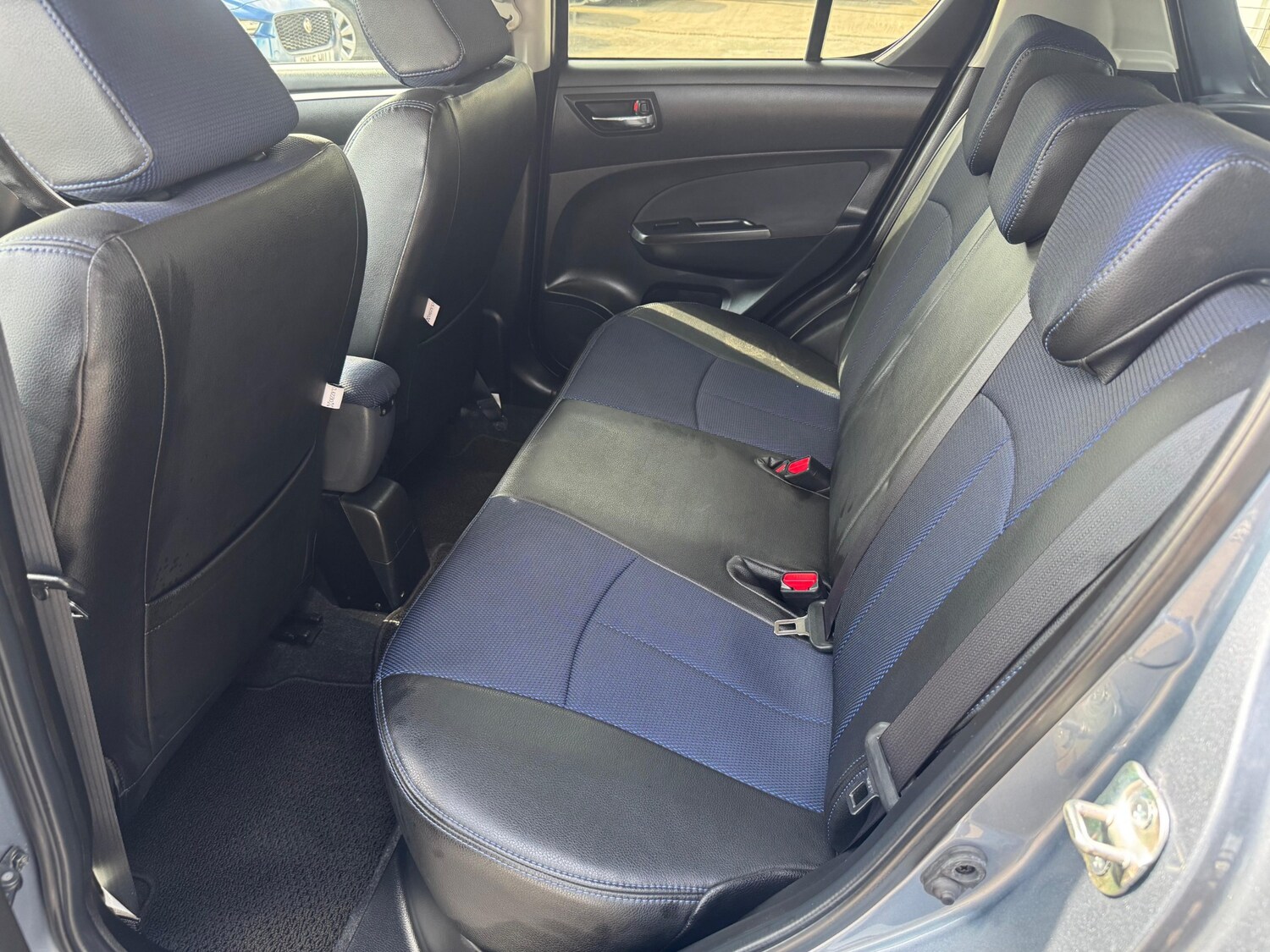 Vehicle 29