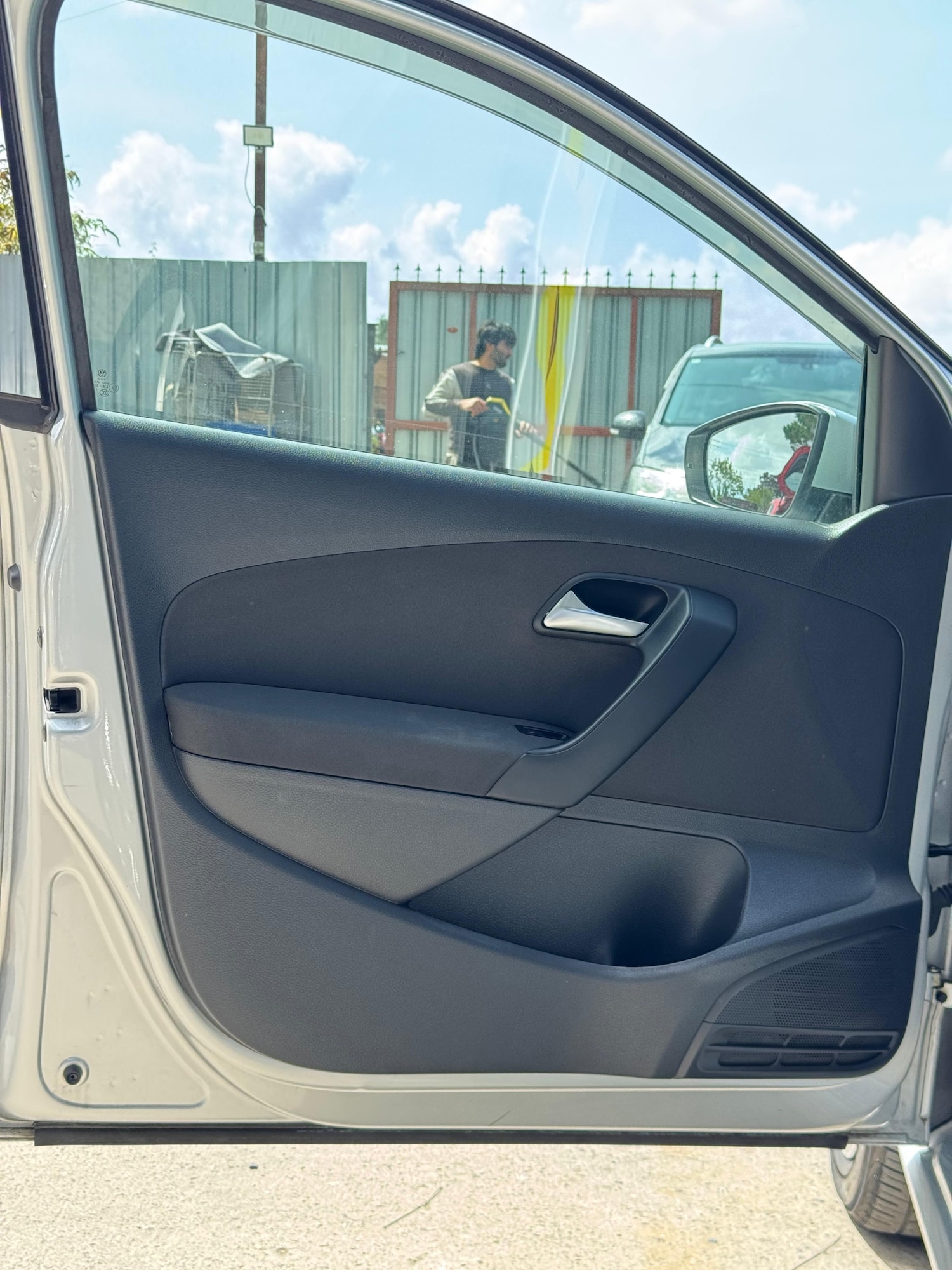Vehicle 29