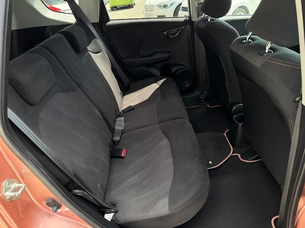 Used Honda Fit 2010 for sale - 76253471: Photo 13