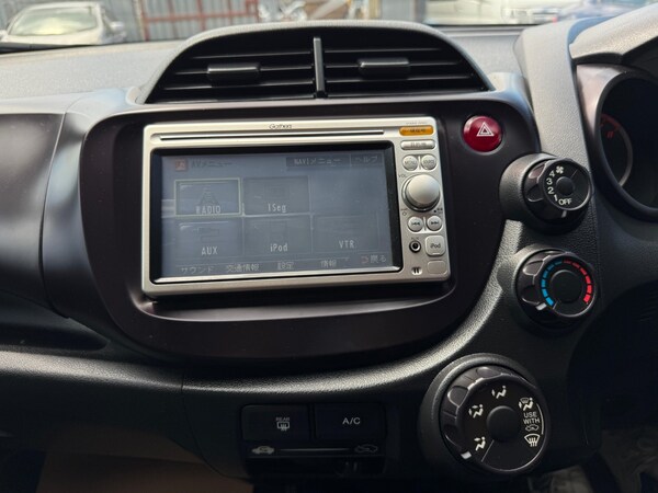 Used Honda Fit 2010 for sale - 76253471: Photo 17