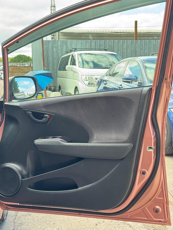 Used Honda Fit 2010 for sale - 76253471: Photo 27