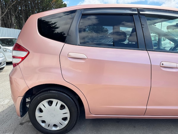Used Honda Fit 2010 for sale - 76253471: Photo 9
