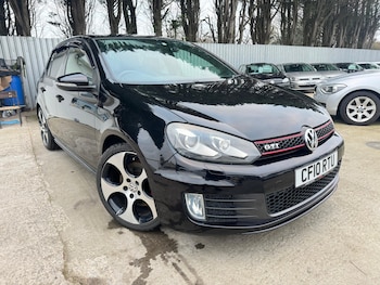 Volkswagen - Golf
