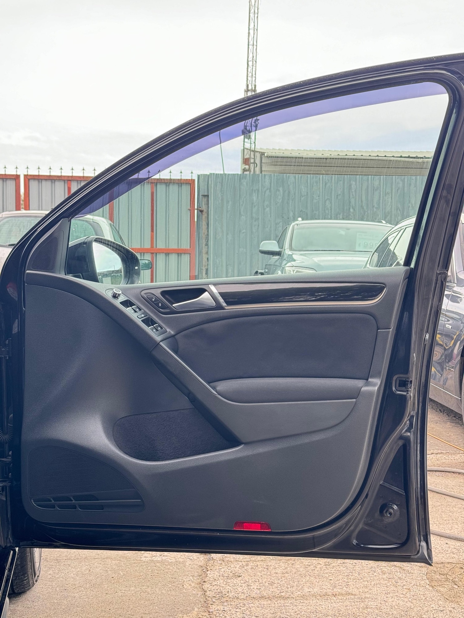 Vehicle 25