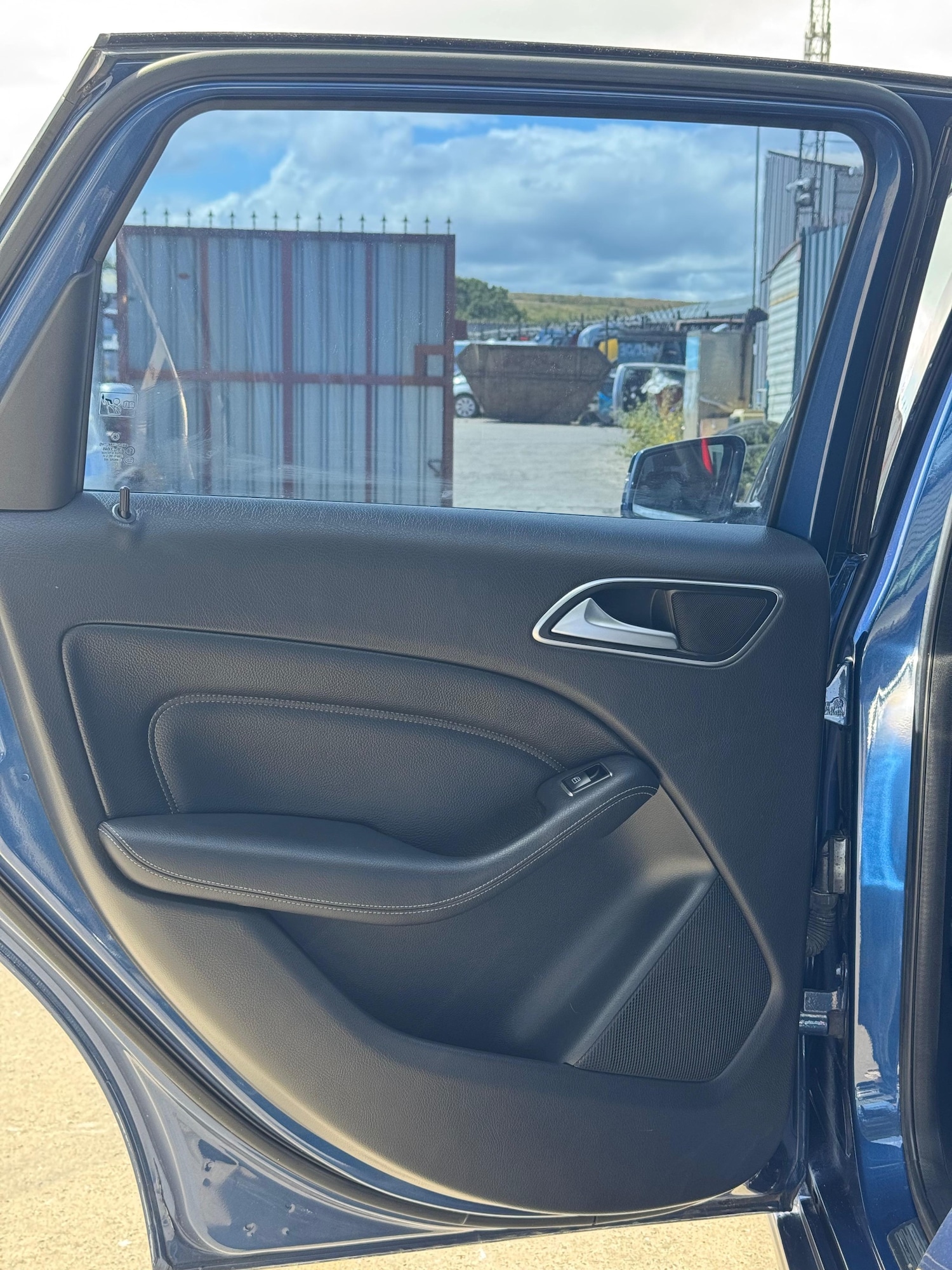 Used Mercedes-Benz B Class 2012 for sale - 76487106: Photo 27