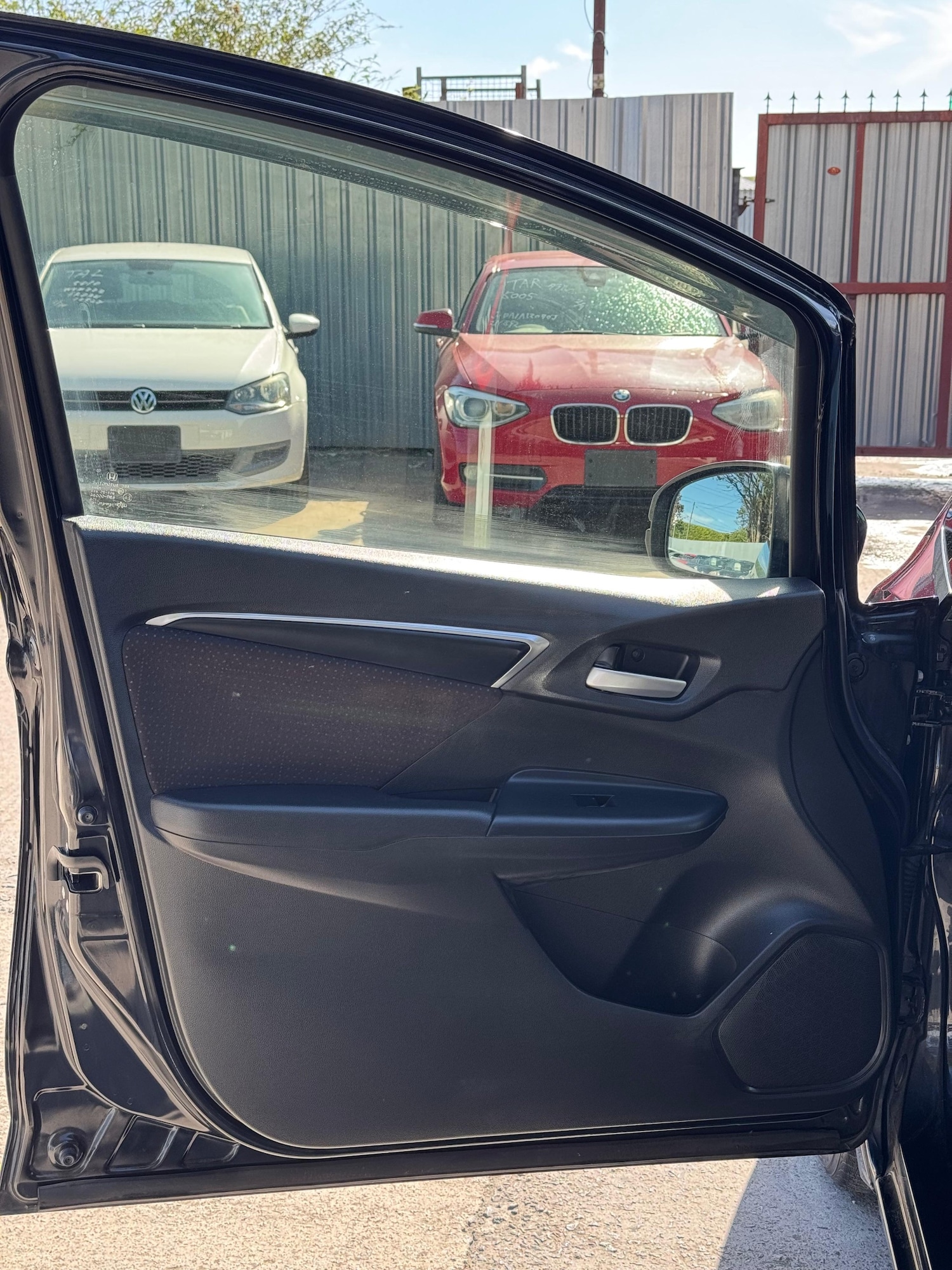 Vehicle 28